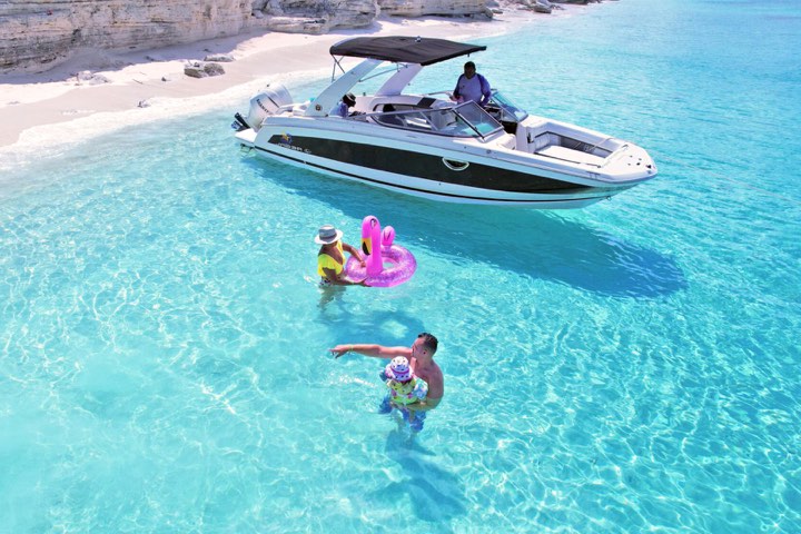 26ft Regal Charter